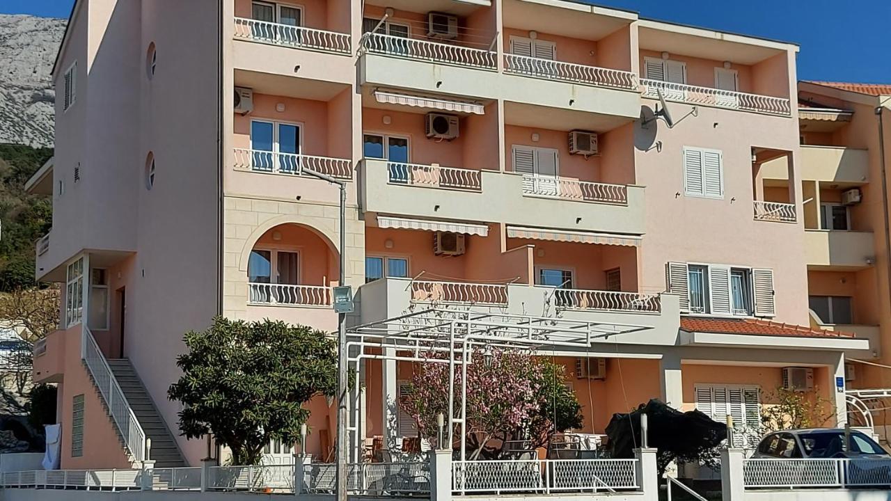 Villa Rossa Tučepi エクステリア 写真