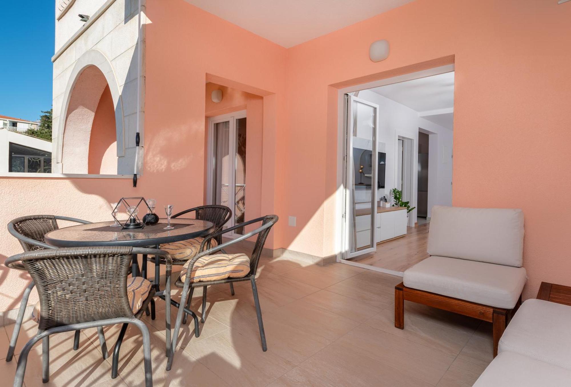 Villa Rossa Tučepi エクステリア 写真