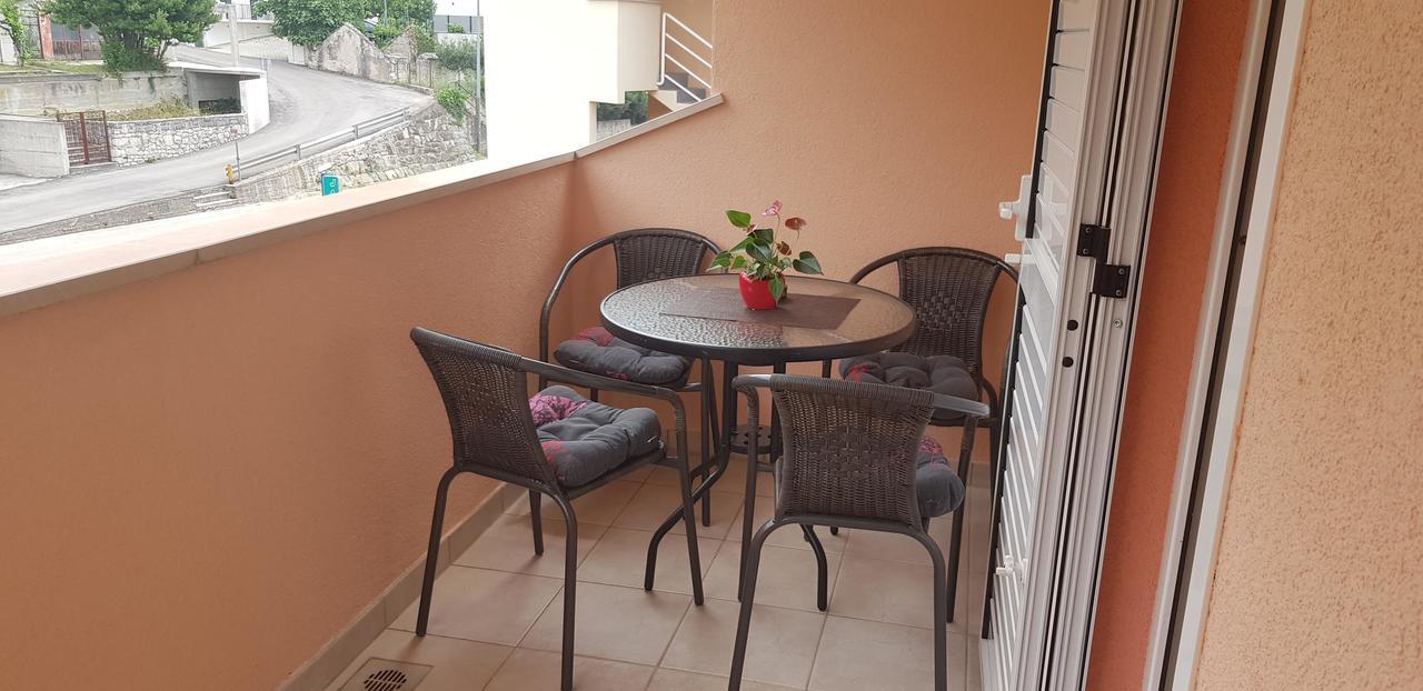 Villa Rossa Tučepi エクステリア 写真